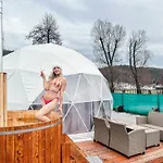 Hideaway Glamping 반스카비스트리카