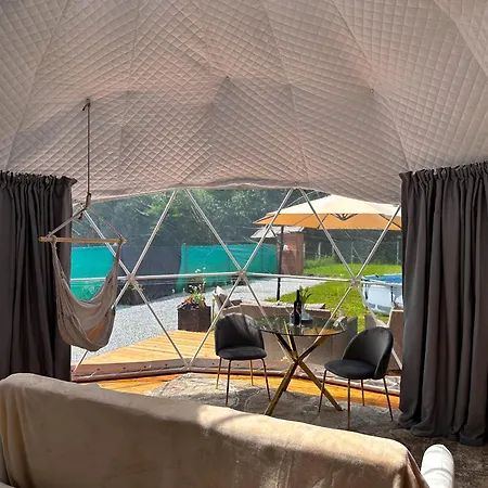 Luxury tent Hideaway Glamping Banska Bystrica