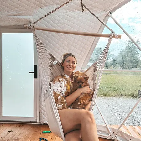 Hideaway Glamping 럭셔리텐트 *