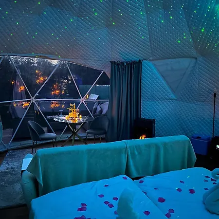 Luxury tent Hideaway Glamping Banska Bystrica
