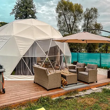 Hideaway Glamping